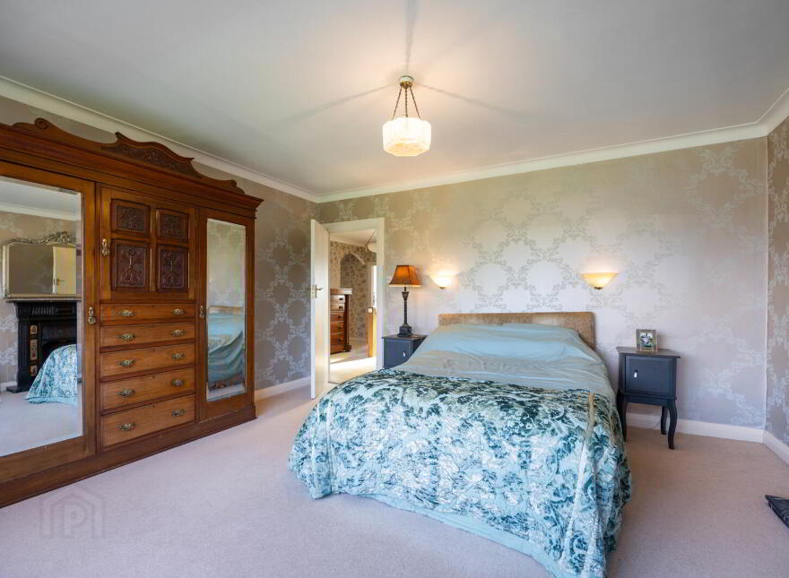 17 Old Cultra Road, Cultra, Holywood, BT18 0AE