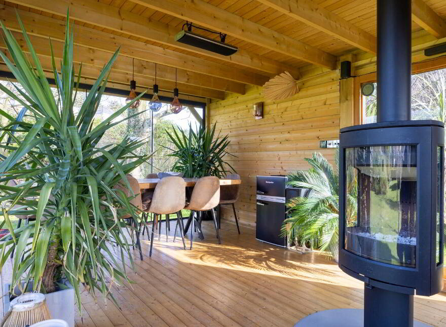 17 Old Cultra Road, Cultra, Holywood, BT18 0AE