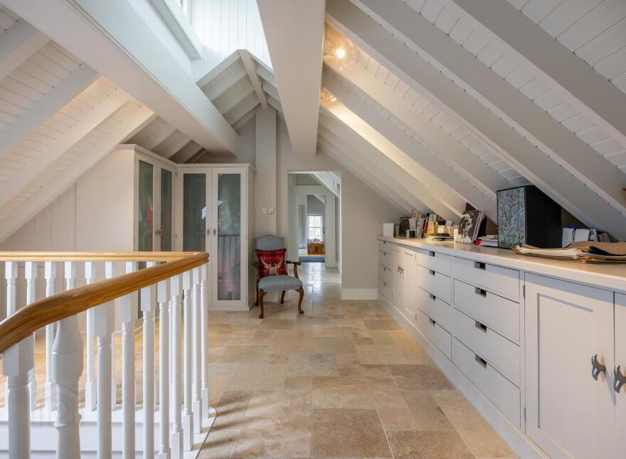 Ivy Lodge, 22 Circular Road West, Cultra, Holywood, BT18 0AX