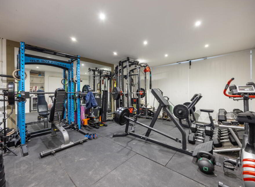 Ivy Lodge, 22 Circular Road West, Cultra, Holywood, BT18 0AX