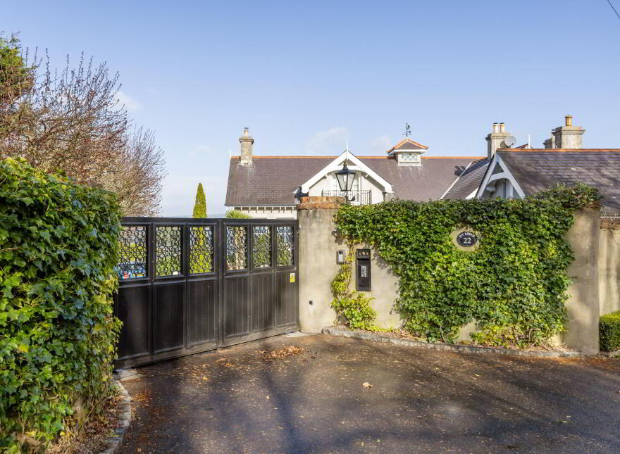 Ivy Lodge, 22 Circular Road West, Cultra, Holywood, BT18 0AX
