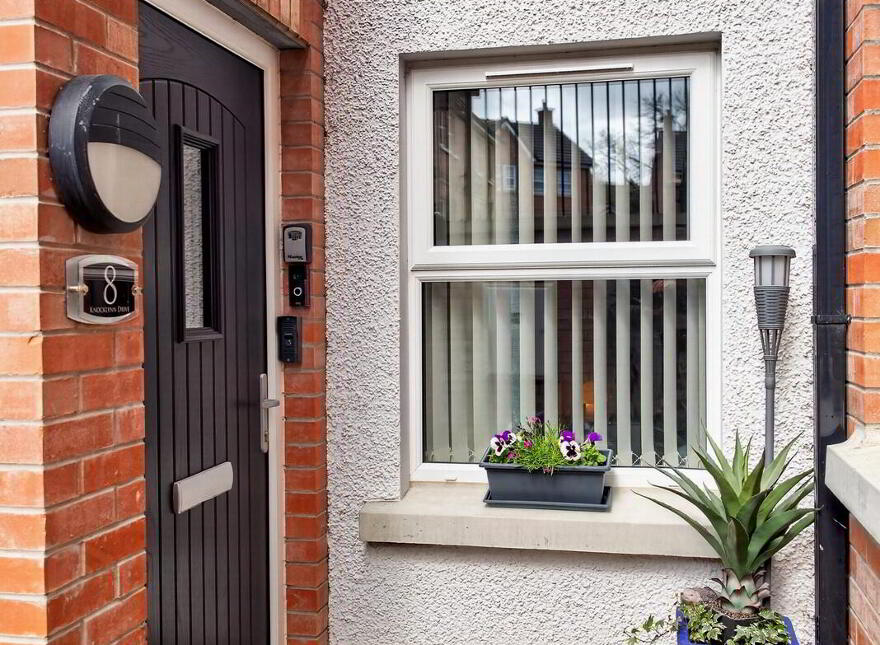 8 Knocklynn Drive, Coleraine, BT52 1WX