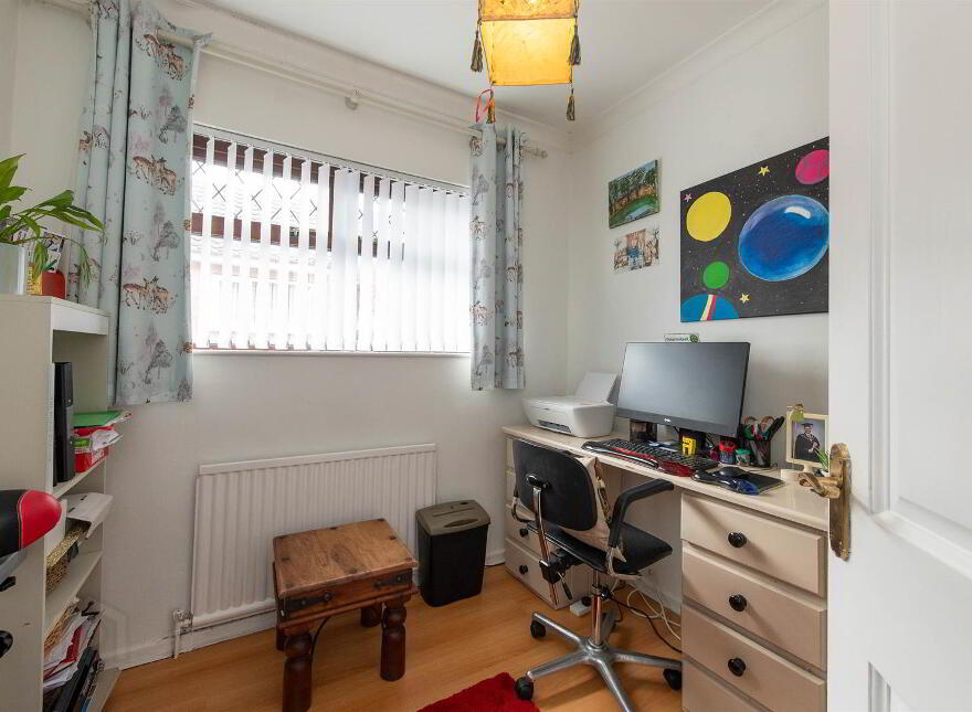 7 Lough Leane Park, Carryduff, Belfast, BT8 8PN