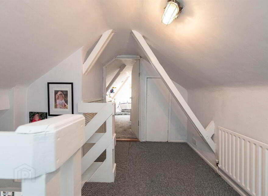 7 Lough Leane Park, Carryduff, Belfast, BT8 8PN