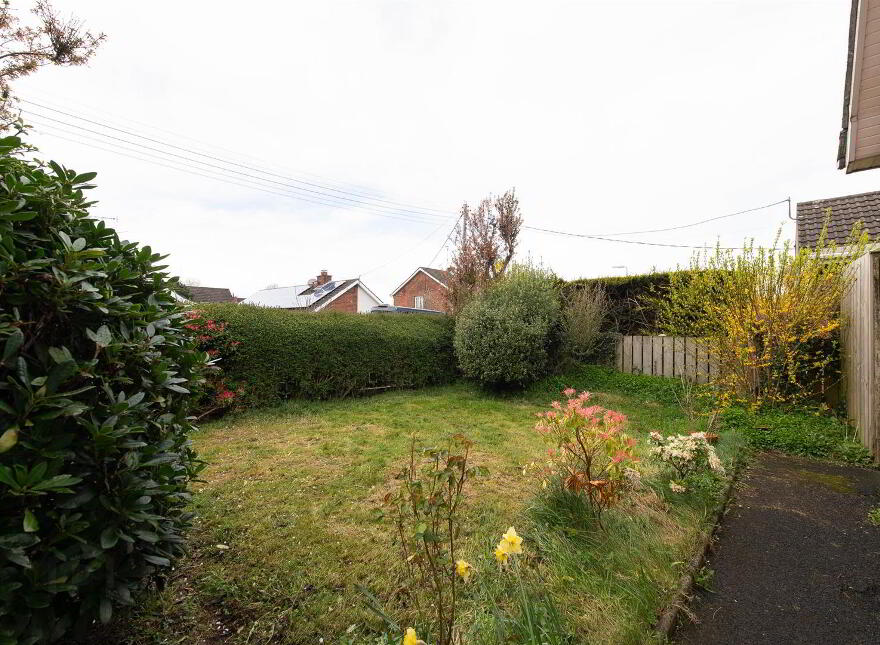 7 Lough Leane Park, Carryduff, Belfast, BT8 8PN