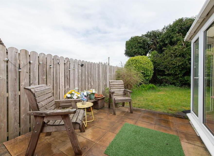 7 Lough Leane Park, Carryduff, Belfast, BT8 8PN