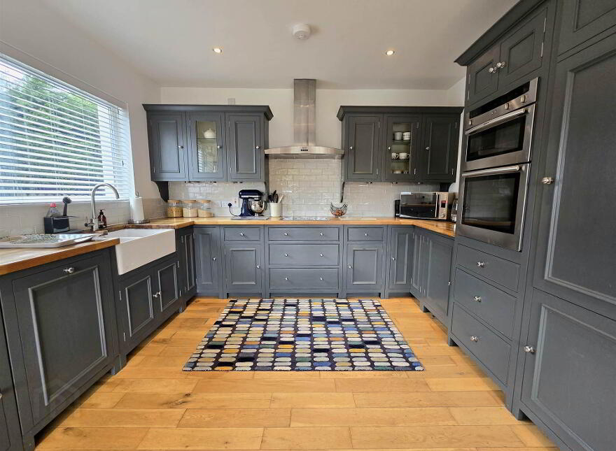 20 Windmill Road, Hillsborough, BT26 6LS