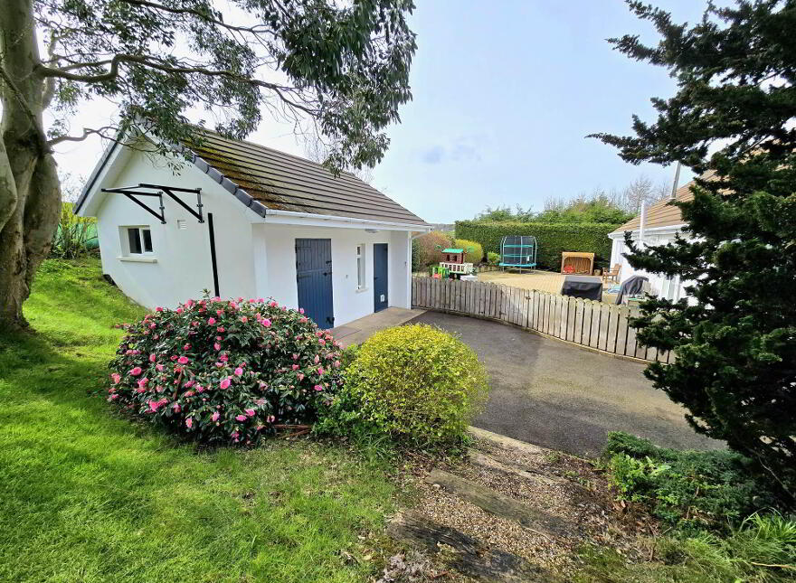 20 Windmill Road, Hillsborough, BT26 6LS