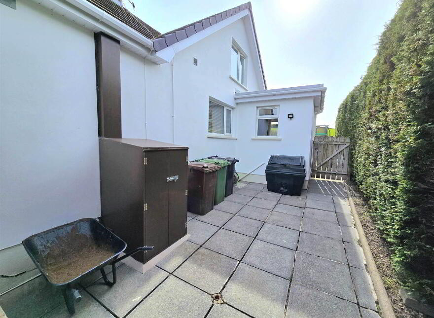20 Windmill Road, Hillsborough, BT26 6LS