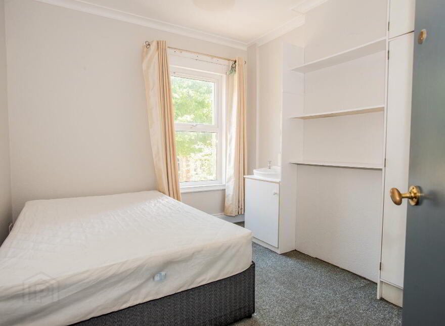 17 Rugby Road, Belfast, BT7 1PT