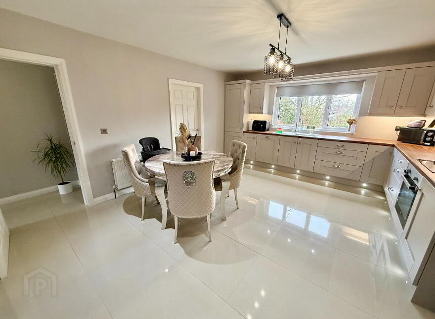 16a Rosemount Avenue, Armagh, BT60 1BB