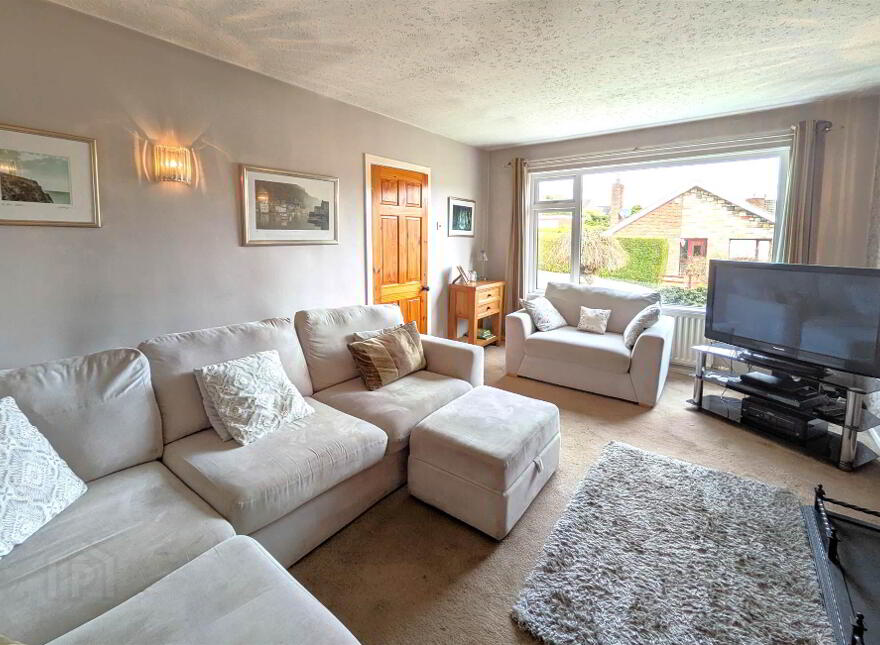 1 Parkland Drive, Lisburn, BT28 3JR