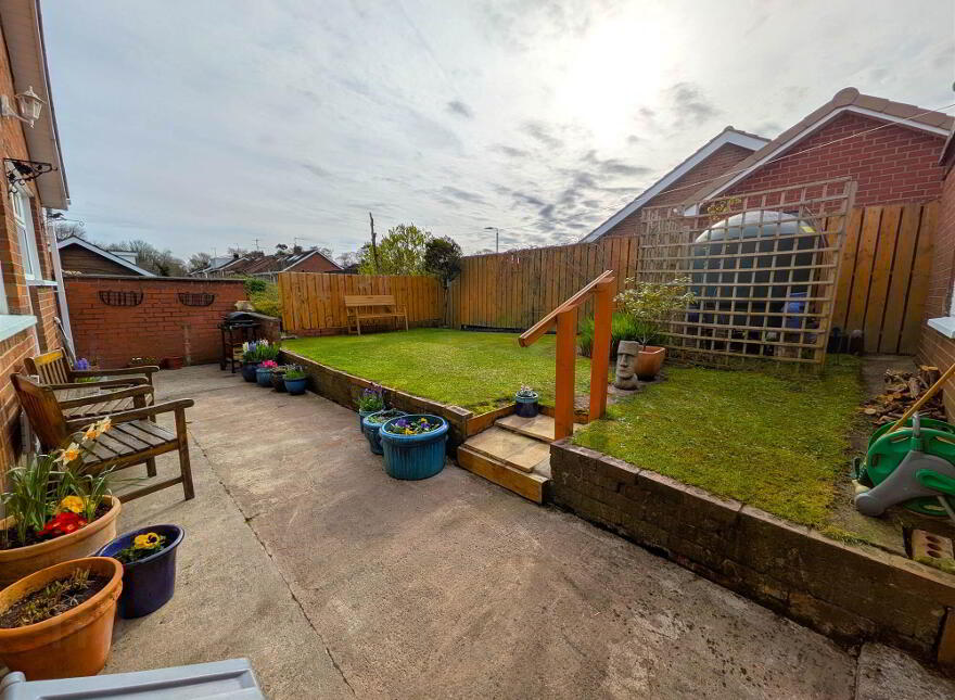 1 Parkland Drive, Lisburn, BT28 3JR