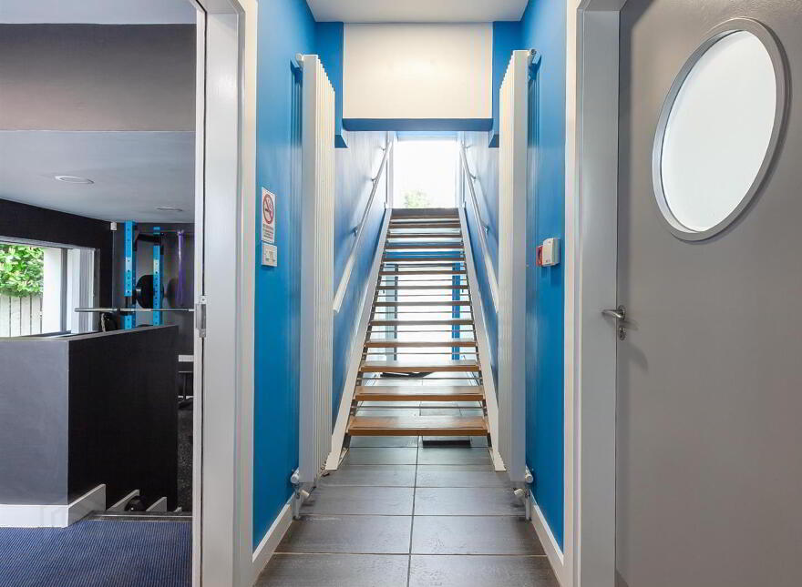 First Floor Commercial Unit At, 29 Ballyclare Road, Newtownabbey, BT36 5EU