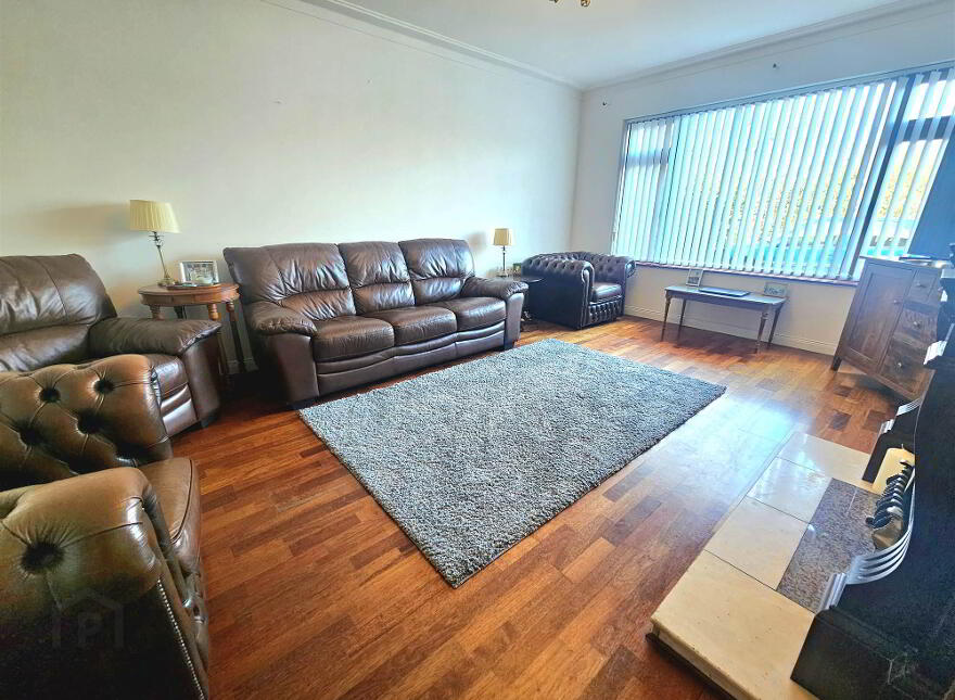 32 Adlon Crescent, Lisburn, BT28 2EG