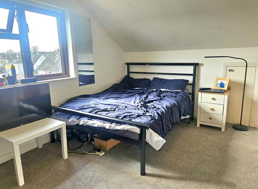 32 Adlon Crescent, Lisburn, BT28 2EG