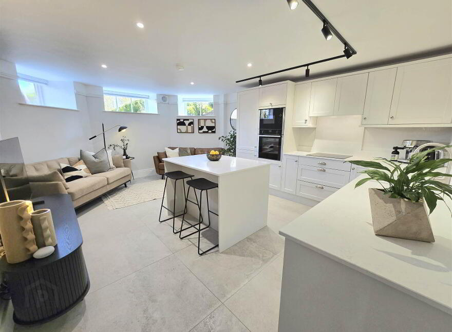 Apartment 2A 6 Lady Ishbel Boulevard, Belfast, BT8 8SJ