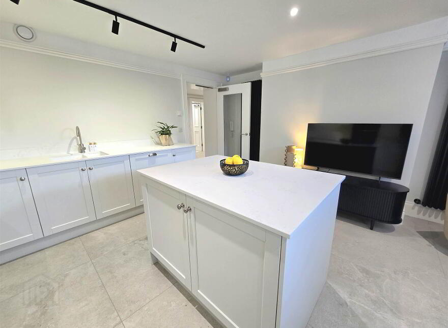 Apartment 2A 6 Lady Ishbel Boulevard, Belfast, BT8 8SJ