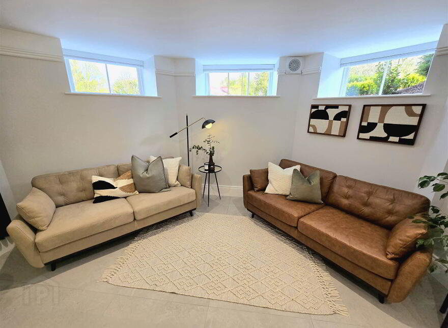 Apartment 2A 6 Lady Ishbel Boulevard, Belfast, BT8 8SJ