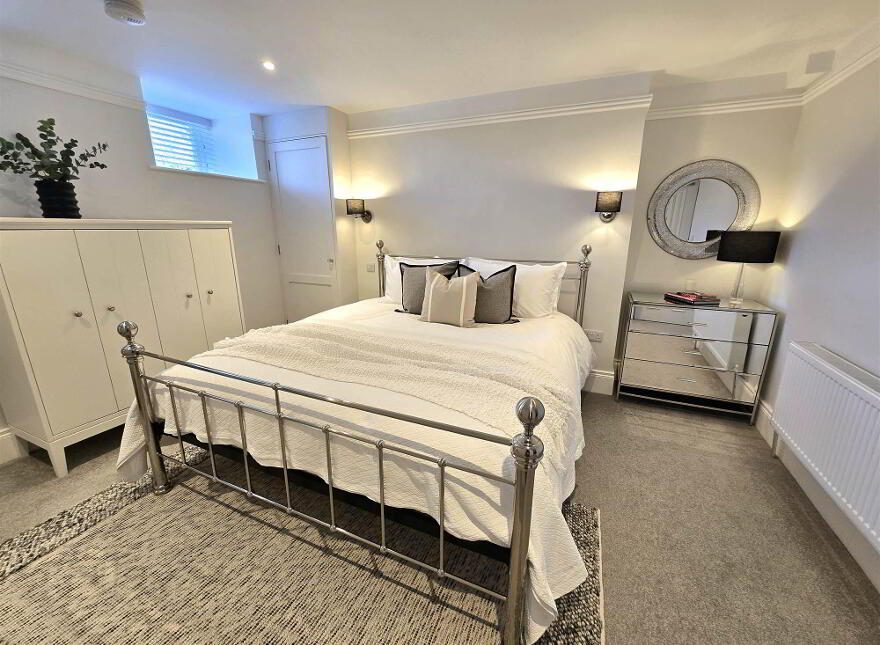 Apartment 2A 6 Lady Ishbel Boulevard, Belfast, BT8 8SJ