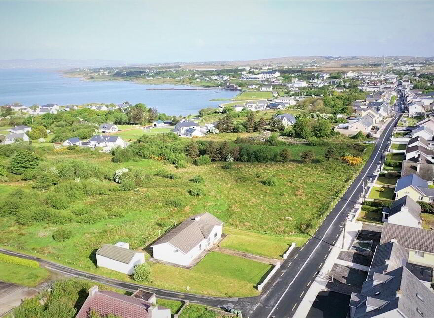 Seaview House On, C. 3 Acres Caravan Road, Dungloe, F94Y0C0