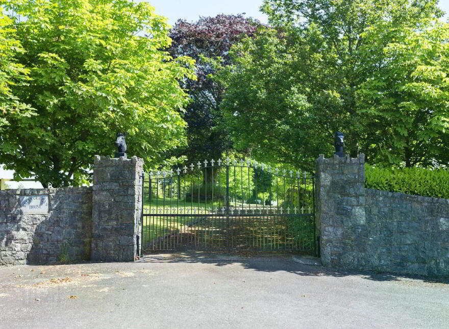 Ballygriggan House, Ballygriggan, Castletownroche, P51XD54