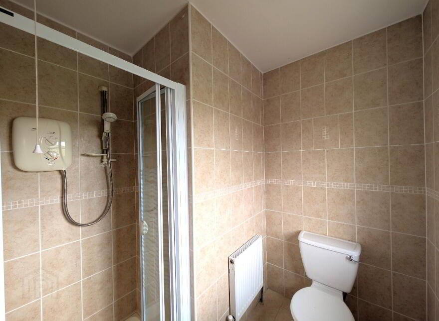 33 Hazel Lawns, Ballyhaunis, F35DH50