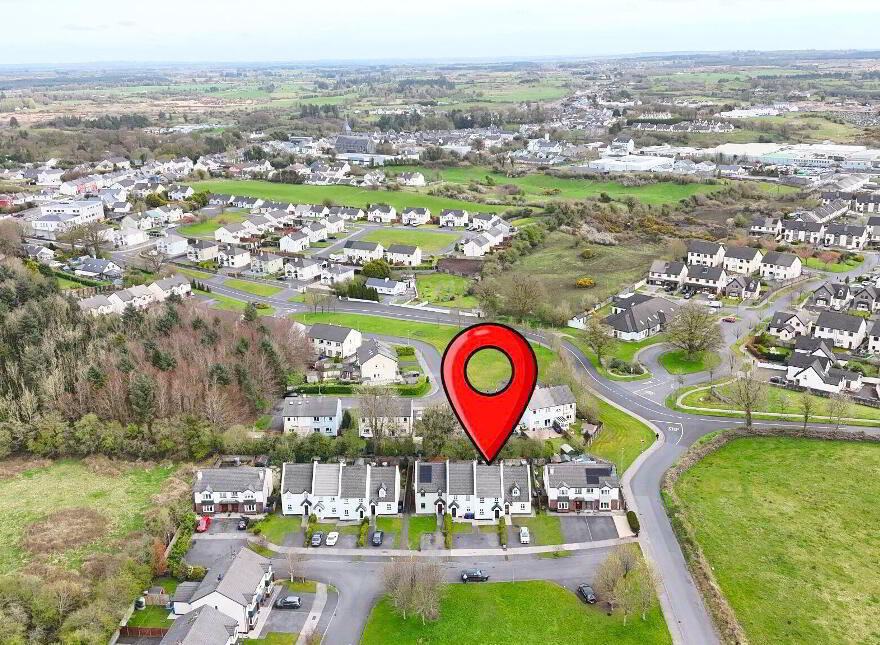 33 Hazel Lawns, Ballyhaunis, F35DH50