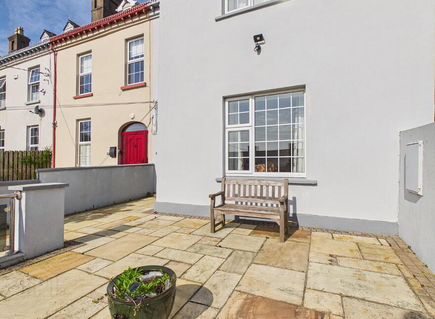 3 Eaton Terrace, Waterford Road, Tramore, X91W443