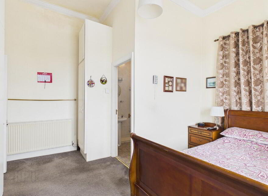 3 Eaton Terrace, Waterford Road, Tramore, X91W443