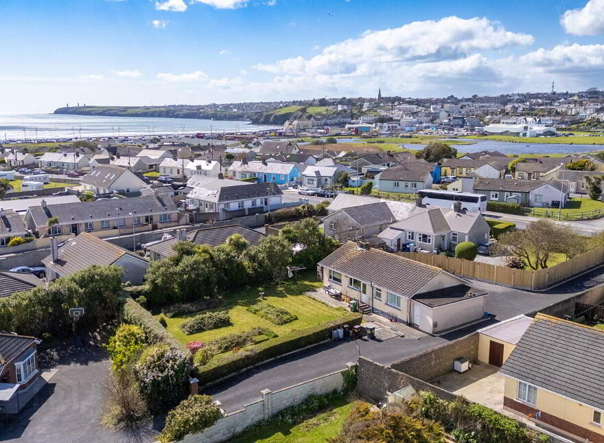 St. Annes, Frederick Place, Tramore, X91X384