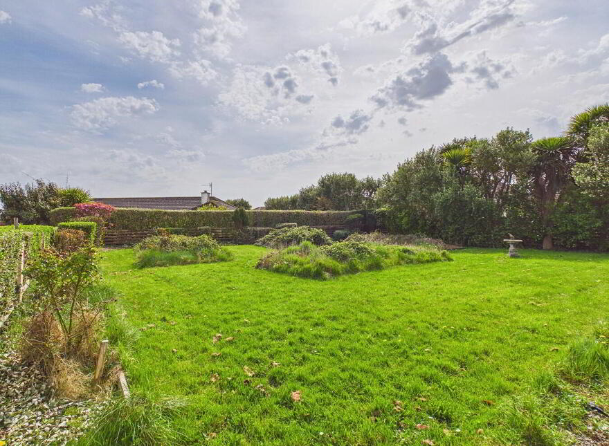 St. Annes, Frederick Place, Tramore, X91X384
