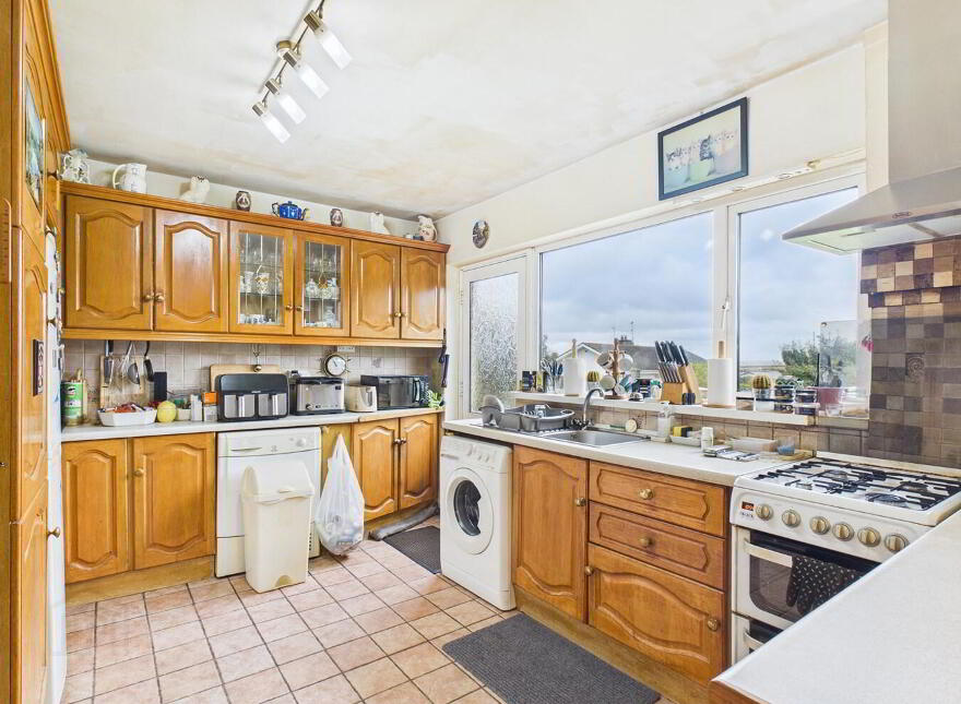 St. Annes, Frederick Place, Tramore, X91X384