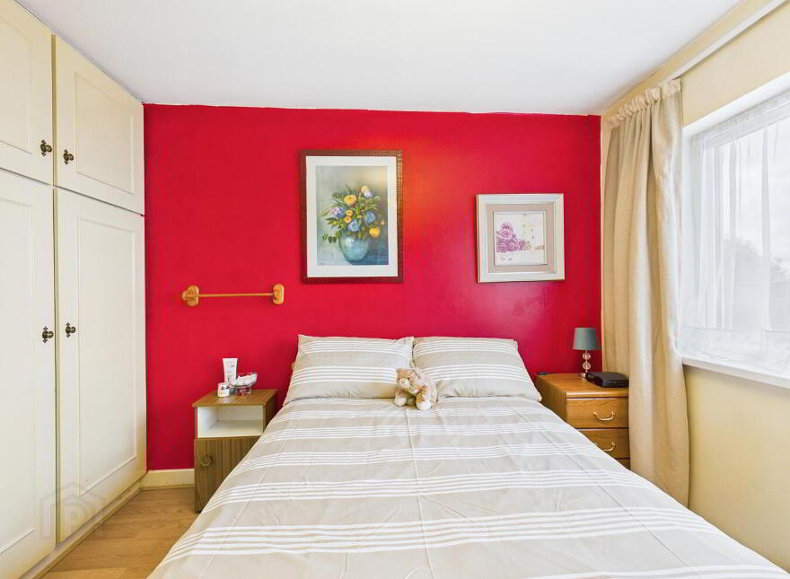 St. Annes, Frederick Place, Tramore, X91X384