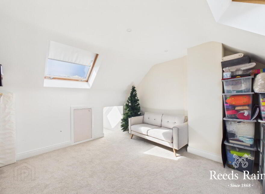32 Lislaynan, Ballycarry, Carrickfergus, BT38 9GZ