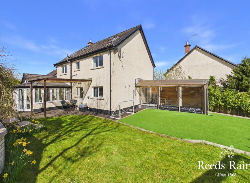 32 Lislaynan, Ballycarry, Carrickfergus, BT38 9GZ