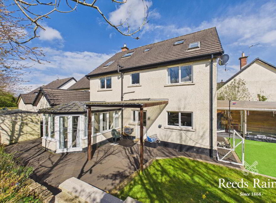 32 Lislaynan, Ballycarry, Carrickfergus, BT38 9GZ