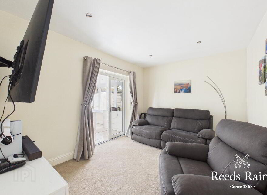 32 Lislaynan, Ballycarry, Carrickfergus, BT38 9GZ