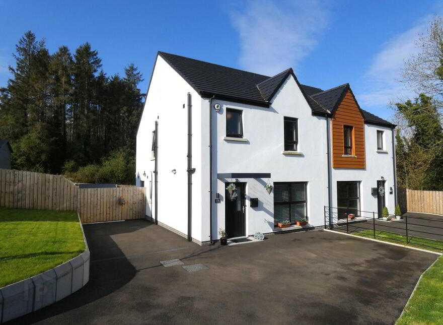14 Millbrook Gardens, Coleraine, Kilrea, BT51 5RZ