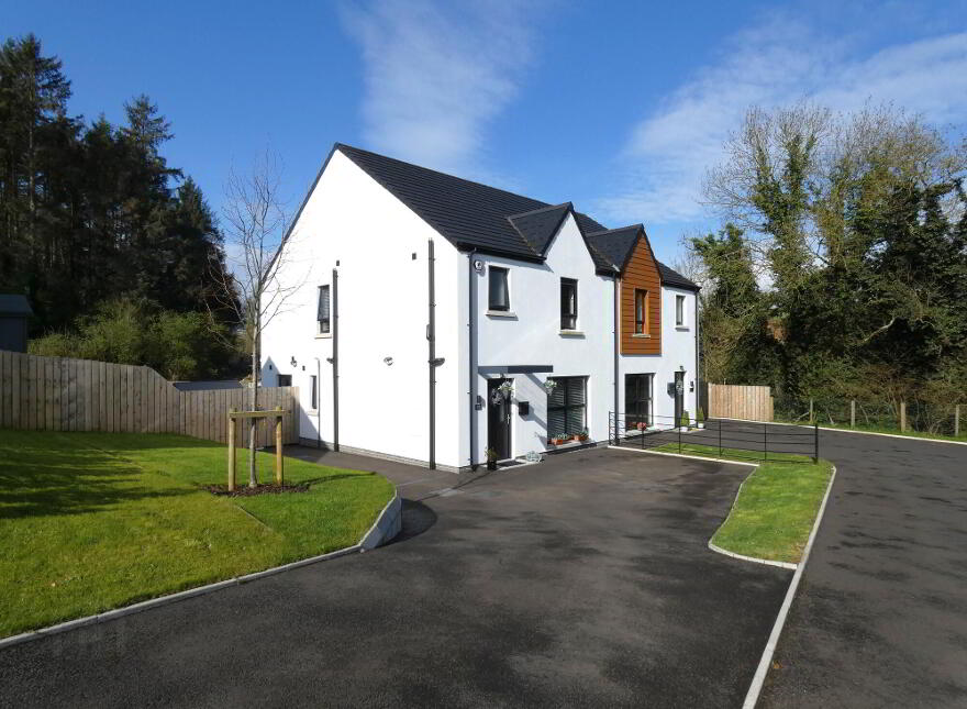 14 Millbrook Gardens, Coleraine, Kilrea, BT51 5RZ