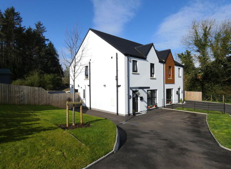 14 Millbrook Gardens, Coleraine, Kilrea, BT51 5RZ