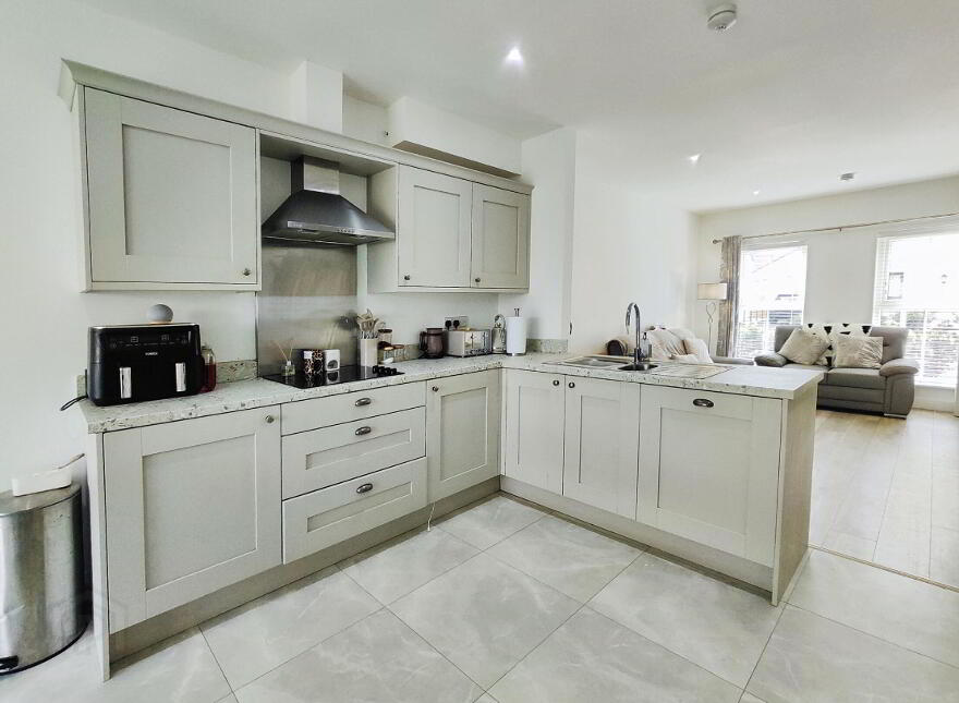 41 Henley Crescent, Coleraine, BT52 1WU