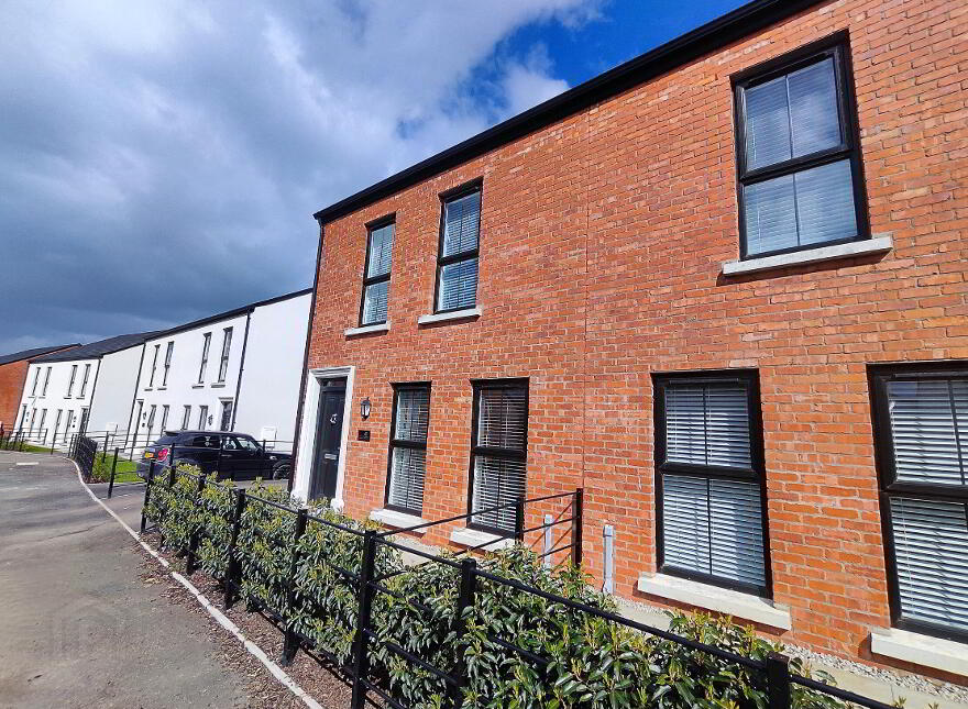 41 Henley Crescent, Coleraine, BT52 1WU