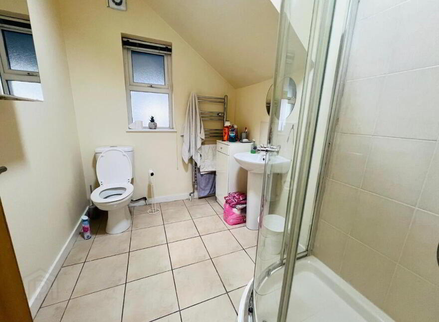 Apt 1, 73 Ulsterville Avenue, Belfast, BT9 7AT