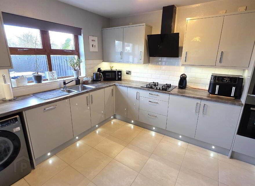 34 Millhouse Dale, Antrim, BT41 2UN