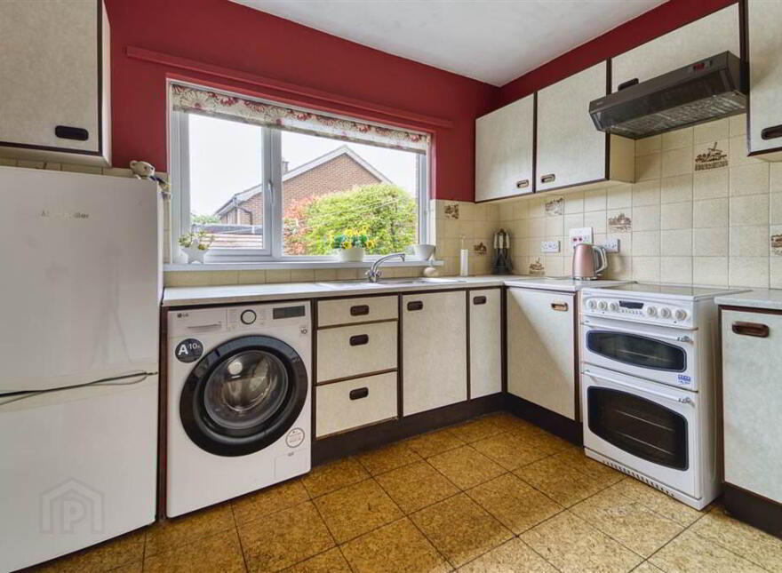 22 Adlon Park, Lisburn, BT28 2DZ