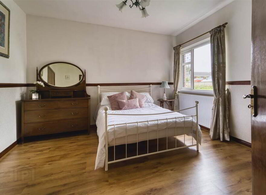 22 Adlon Park, Lisburn, BT28 2DZ