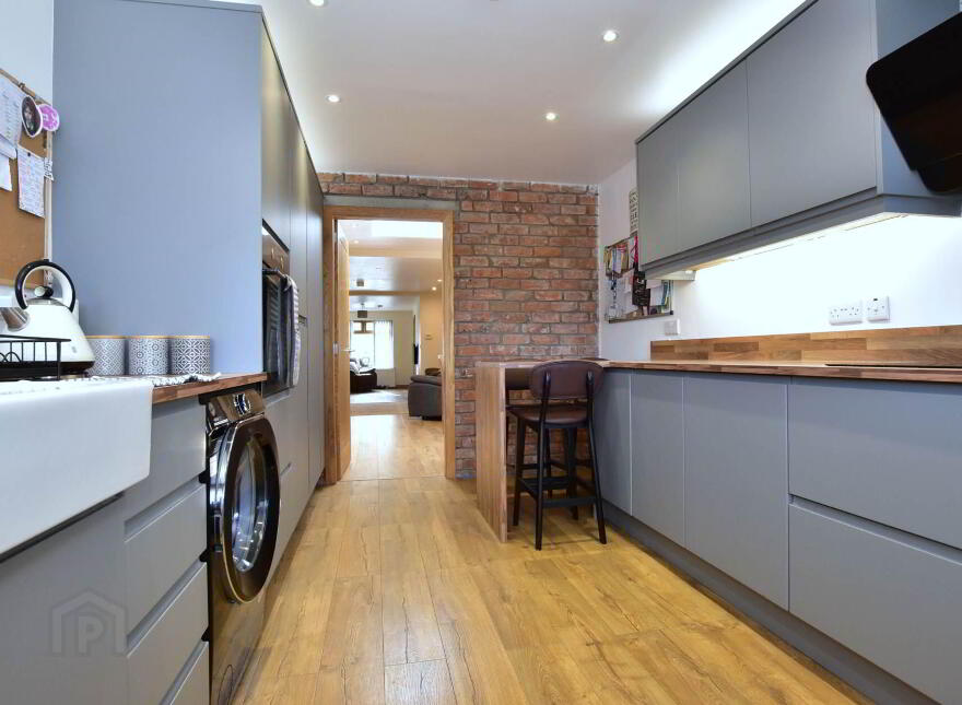49 High Street, Ballyhalbert, Newtownards, BT22 1BL