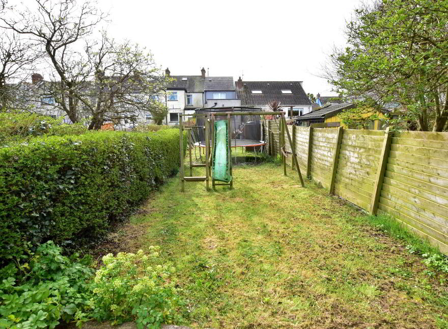 49 High Street, Ballyhalbert, Newtownards, BT22 1BL