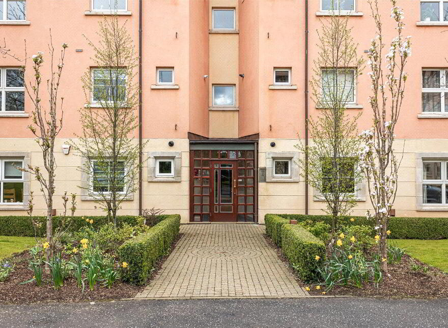 53 Danesfort, Malone Road, Belfast, BT9 5QL